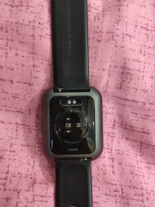 Noise Colorfit Ultra Smartwatch