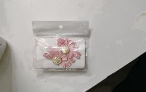 Pink Daisy Flower Earrings
