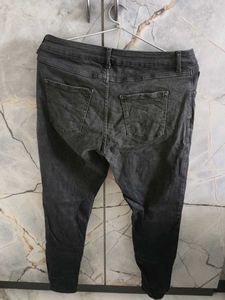 Stylish Charcoal Wash Denim Jeans