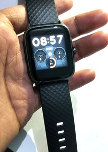 ZEBRONICS Zeb-FitMe Smartwatch, New like Condition