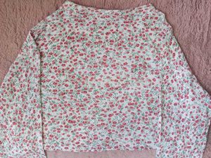 Cute Floral Long Sleeve Top