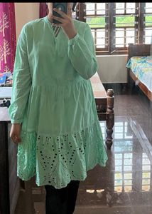 Chic Green Embroidered Kurta