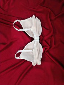 🇳🇿💫🎀Beige Padded Bra with Blue Bow Detail