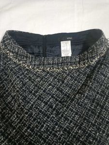 Chic Tweed Skirt
