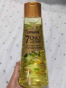 Emami 7 Oils in One Hair Oil