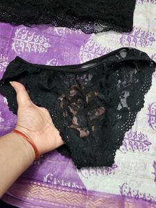 Black Lace Lingerie Set