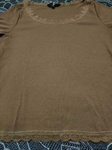 Korean Lace Ribbed Top 🤎