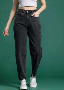 Women's Charcoal Wash Mom/Boyfriend Jeans