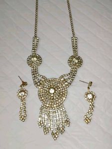 Elegant Necklace &amp; Earring Set