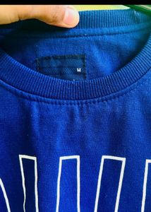 Sweater For Unisex || New Condition ||