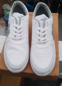 9 No Size Available In White Colour Shoes