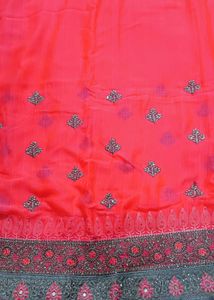 Beautiful Pink Saree with Grey Blo