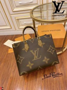 LOUIS VUITTON**ONTHEGO GM* WD DOUBLE BOX