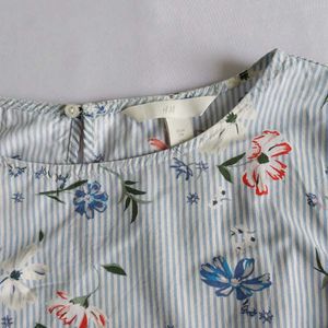Chic H&amp;M   Striped Floral Bell Sleeve Tops 🌺