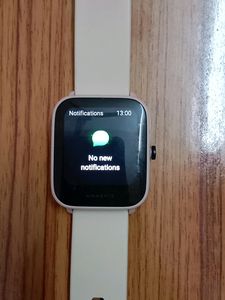 Stylish Beige Smartwatch - Fitness Tracker