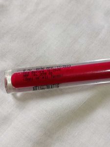 Nykaa Matte Liquid Lipstick - shade Boss Babe