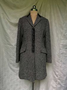 Chic Herringbone Tweed Coat