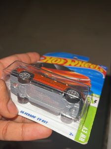 silverado EV RST