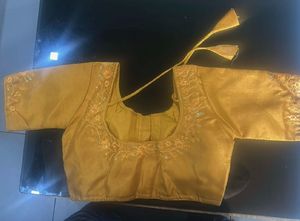Not Used Elegant Embroidered Blouse