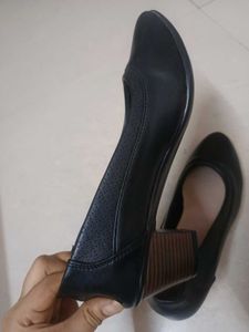 Classic Black Ballerina Flats