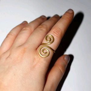 Swirl Spiral Ring - Handmade