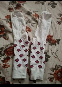 White Socks with Pink Diamond Pattern(4 pair)