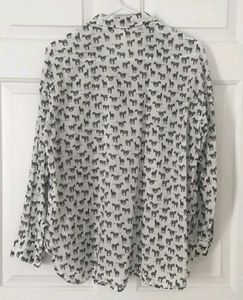 H&amp;M WHITE HORSE PRINT BUTTON-UP SHIRT