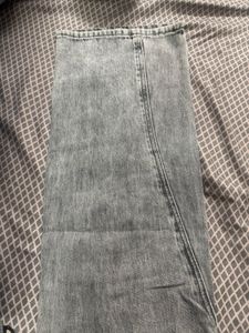 Gray Cropped Denim Jeans