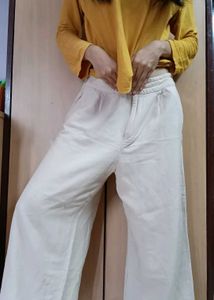 Cream linen pants 🍦
