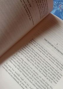 Book "MASTER YOUR EMOTION."
