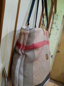 burr berryClassic Plaid Tote Bag