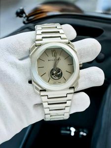 BVLGARI PREMIUM QUALITY MENS WATCH AT SALE