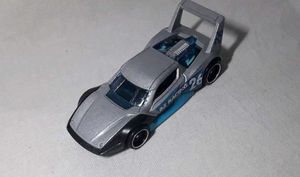 Hot Wheels High-Tail Chaser | Premium Racing Style