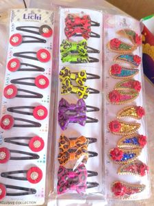 Colour Full Women Hair Clips.