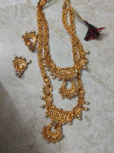 Exquisite Gold-Plated Necklace and Earring Set
