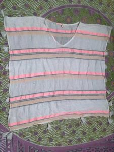 Striped kaftan with Tassels
