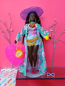 Barbie Extra Fly Beach Doll