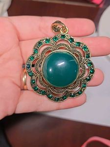Elegant Green Gemstone Jewelry Set
