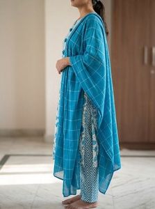 Blue Floral Print Kurta Set with Dupatta (S)