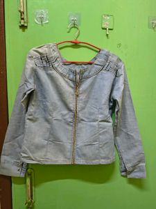 Stylish Light Wash Denim Jacket