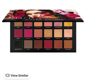 Huda Beauty Eyeshadow Palette