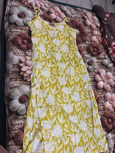 Beautiful Yellow Floral Kurta