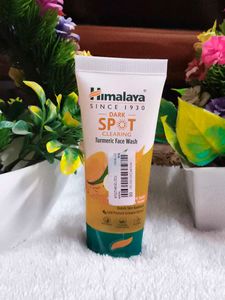 Himalaya Dark Spot Clearing Turmeric Face Wash | F