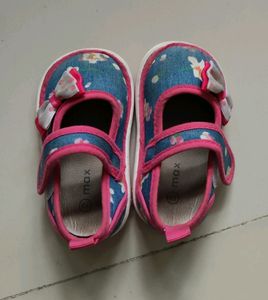 shoes for baby girl