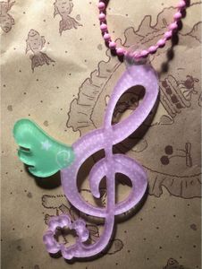 Music Note Keychain Charm 𑣲𝄞
