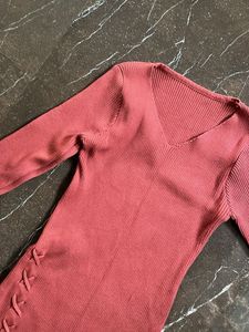 Ribbed Knit V-Neck Bodycon Dress