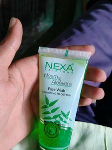 Nexa Fairtone Neem &amp; Aloevera Face Wash