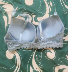 Comfortable Lace Trimmed Bra