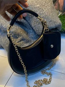 IMPORTED PREMIUM QUALITY MOONSHAPE SLING BAGCLASSY