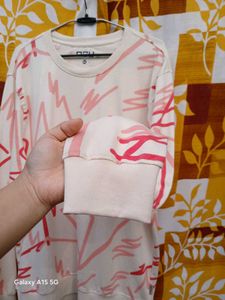 Abstract Pattern Sweatshirt